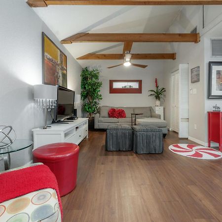 Hidden Couples Loft Retreat In Heights Foodie District Tampa Esterno foto