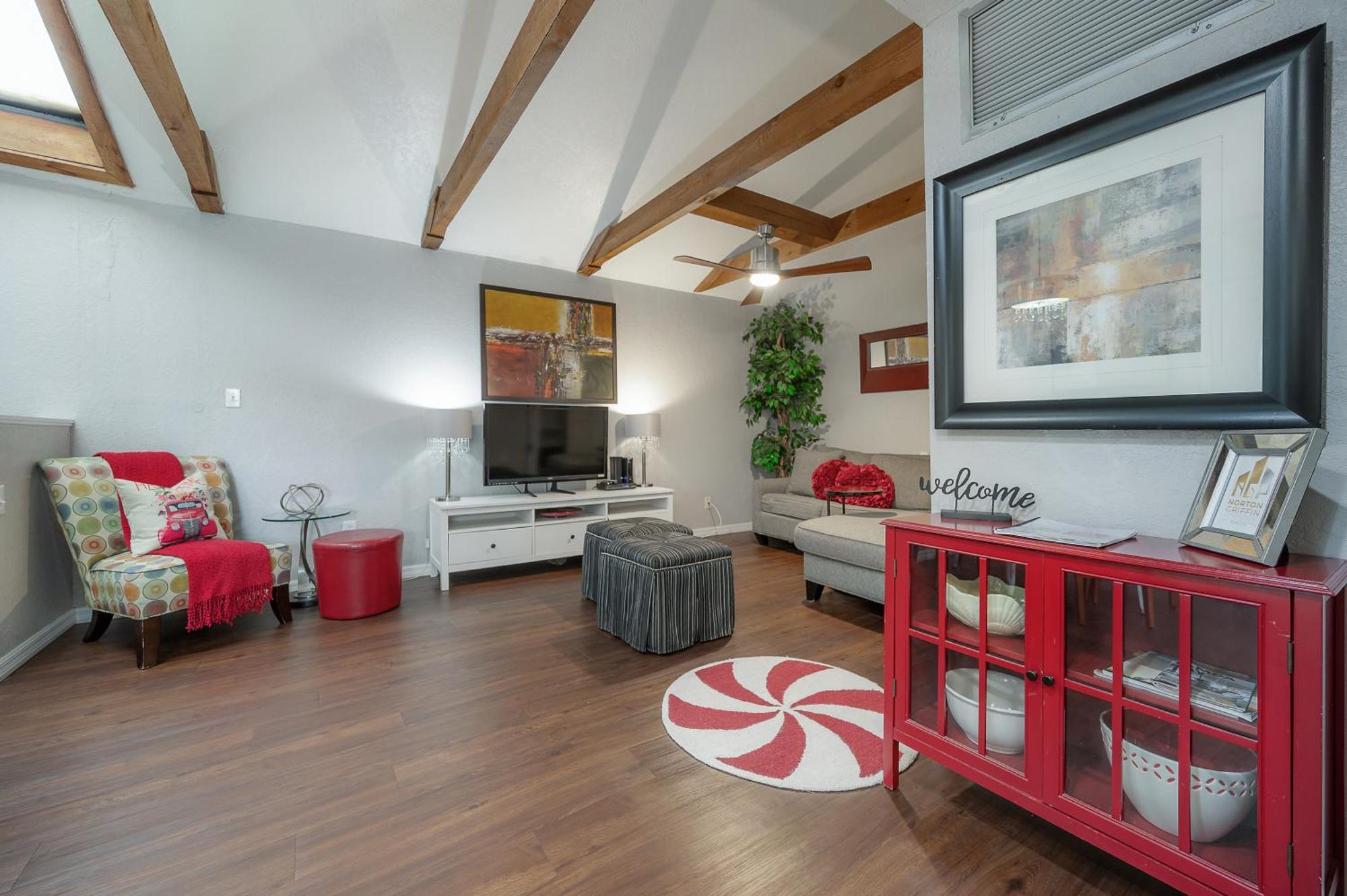 Hidden Couples Loft Retreat In Heights Foodie District Tampa Esterno foto