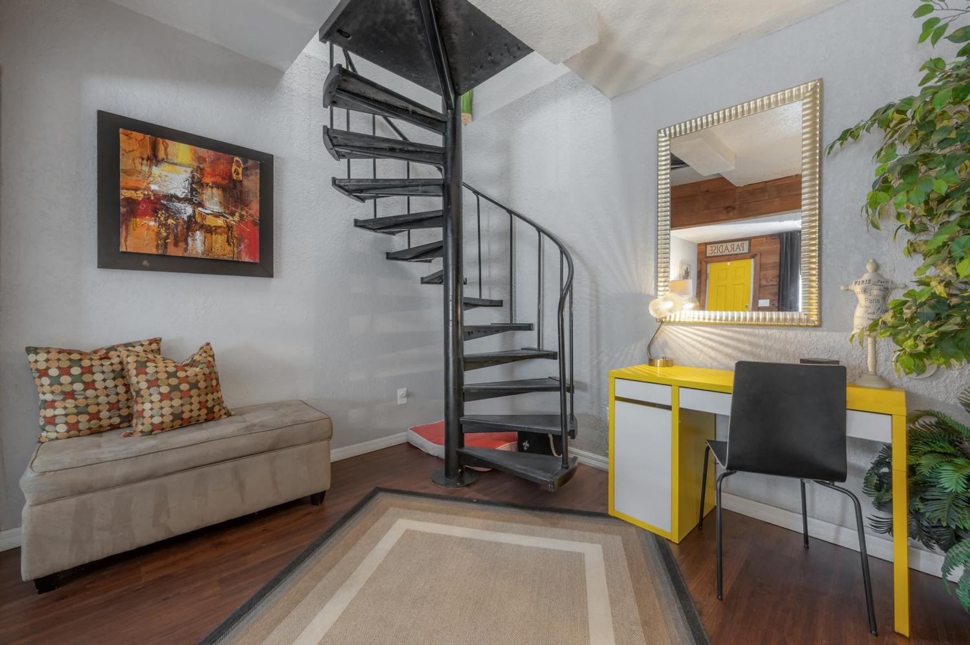 Hidden Couples Loft Retreat In Heights Foodie District Tampa Esterno foto