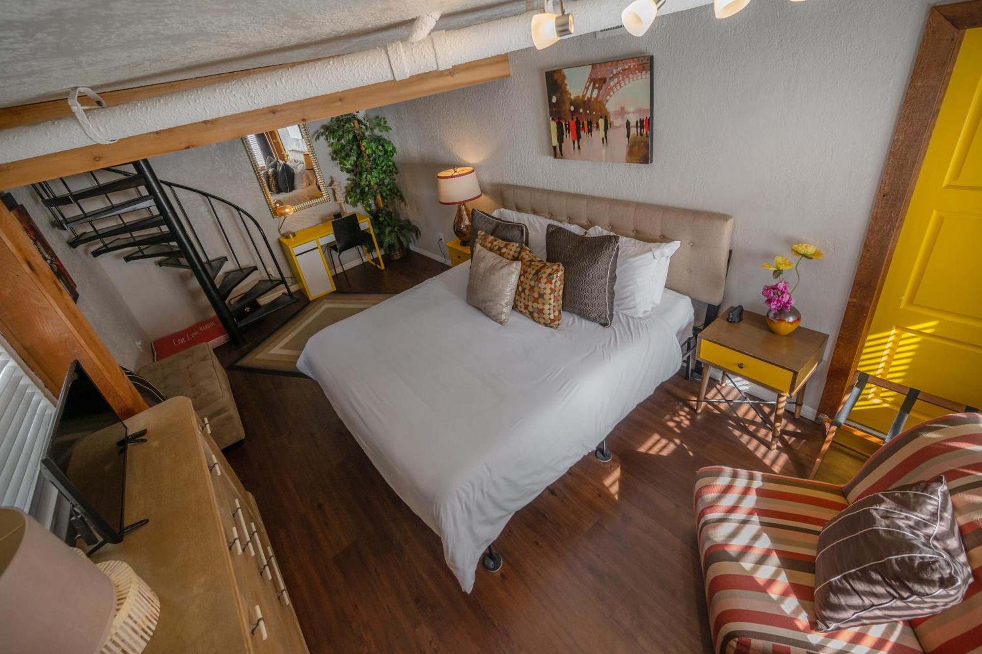 Hidden Couples Loft Retreat In Heights Foodie District Tampa Esterno foto