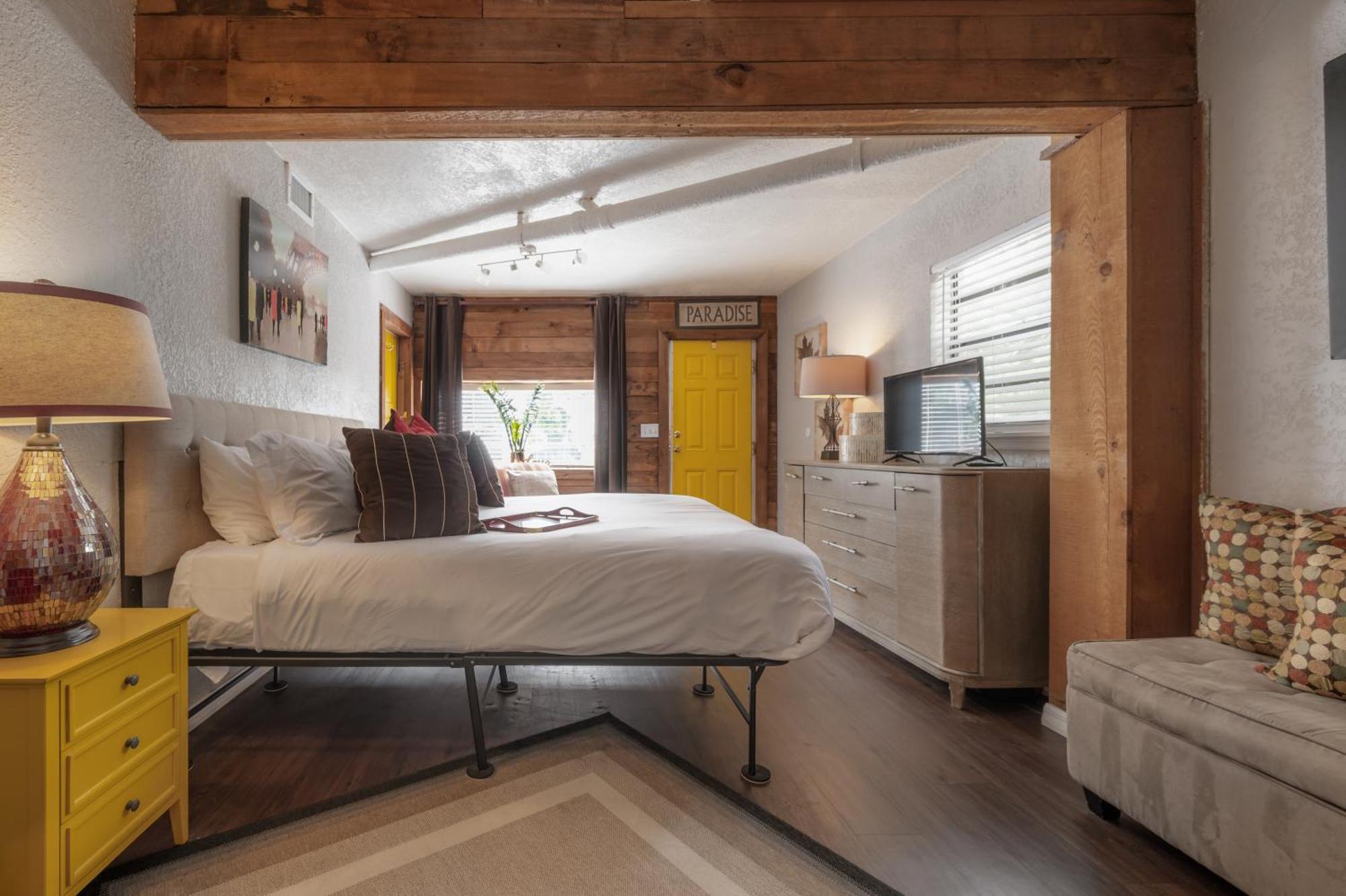 Hidden Couples Loft Retreat In Heights Foodie District Tampa Esterno foto